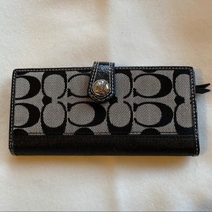 Authentic COACH wallet
